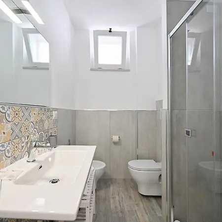 Πανσιόν Dimora Del Corso - 3*
